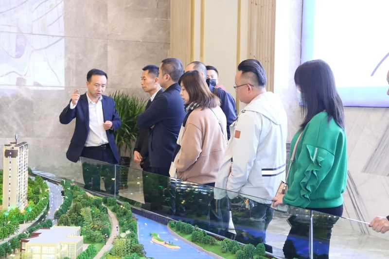 202010221603337897649908.jpg 20201022_113925_033.jpg